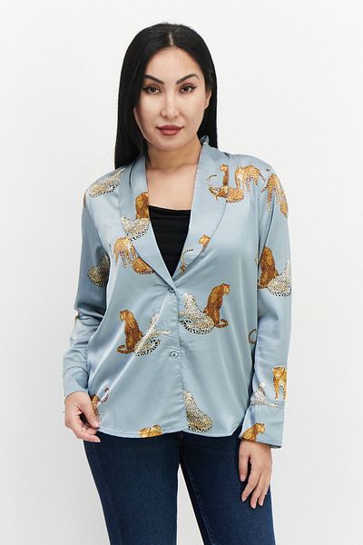 Bebe Women Split Neck Long Sleeves Allover Print Shirt, Grey