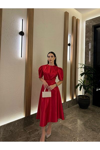 BEYZATURAN Crew Neck Midi Length Red Satin River Dress