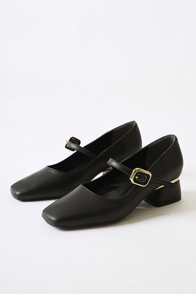 Limoya Abby Black Blunt Toe Buckle Detailed Women's Casual Shoes