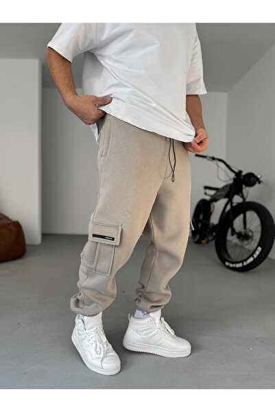 BYBASICMAN C-433 Model Stone Colored Cargo Pocket Tracksuit