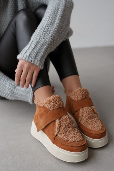 selinshoes Marvil Genuine Suede Plush Detailed Velcro Women's Boots - Taba