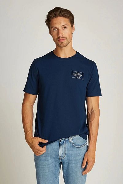 Tommy Hilfiger تي شيرت تومي هيلفيغر للرجال باللون الأزرق