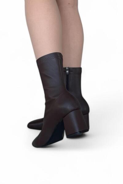 Melissa Boutique Kadın Acı Kahve Yumuşak Deri Yün Tabanlı 6 cm Topuklu Streç Bot