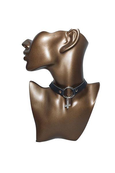 Ororabutik Gothic Faux Leather Choker with Cross Figure