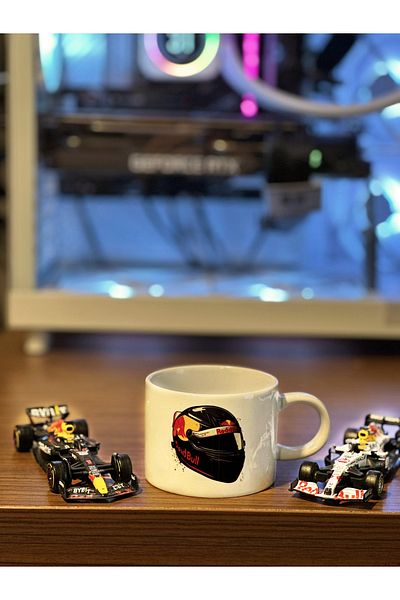 DİLAHOME كأس بورسلين بتصميم خوذة Max Verstappen - منتج مجموعة خاصة لمحبي سباق الفورمولا واحد