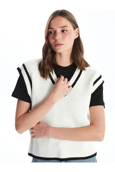 LC Waikiki LCW Vision Women's V-Neck Plain Knitwear Sweater