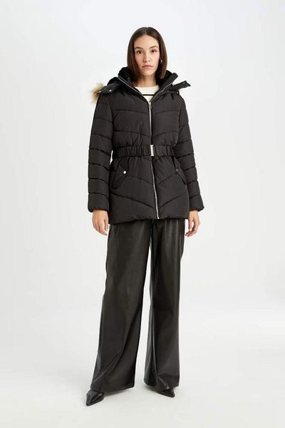 DeFacto Wasserabweisende Puffer-Pufferjacke, winddicht, mit Kapuze, mit Kunstfell innen, gesteppt, mit Gürtel, leicht, lang