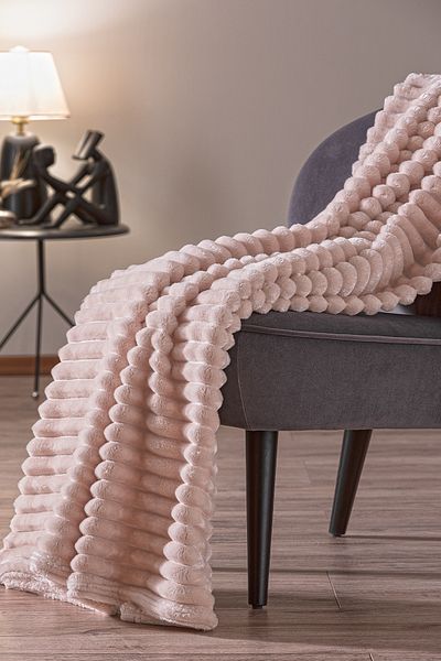 Puffy Sova Wellsoft Tv Blanket - Powder