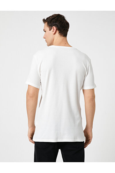 Koton Гасло Вишиті футболки з коротким рукавом для екіпажу