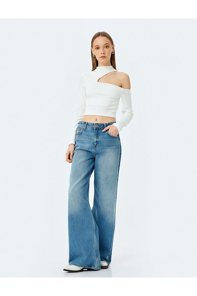 Koton Off-The-Shoulder Window Detail Long Sleeve Crop T-Shirt