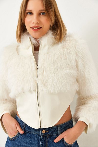 Bianco Lucci Γυναικείο δερμάτινο μπουφάν Garni Detailed Crop Faux Fur Jacket 2622 60351314