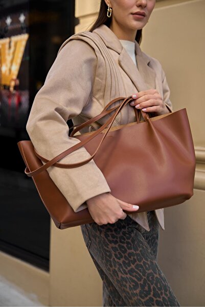 Madamra Tan Women's Buckle Tote Bag