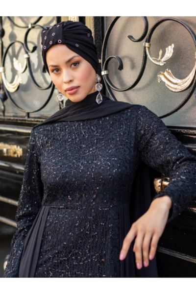 Differenza Sandy Black Eyelet Design Bonnet