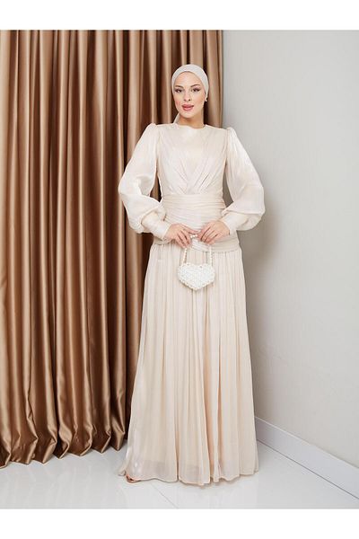 Olcay Hijab-Abendkleid aus Kristall-Chiffon mit Volant- und Falten-Detail, CREAM 1230