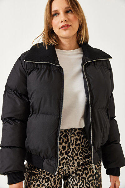 Bianco Lucci Damen-Pufferjacke mit Camisole-Ausschnitt, detaillierter Reißverschlusstasche 2640 60351315