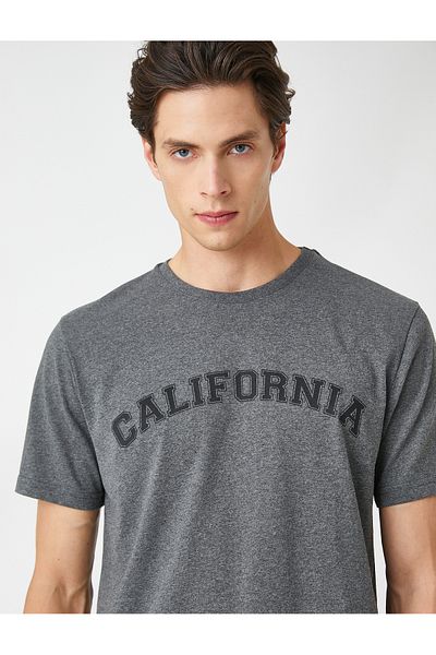 Koton College T-Shirt Potištěný Crew Neck Krátký rukáv Slim Fit