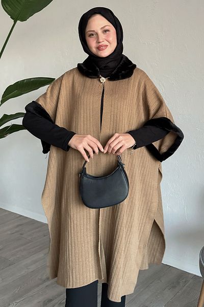 InStyle Πόντσο Camel Size XL - Με Λεπτομέρεια Καρφίτσας