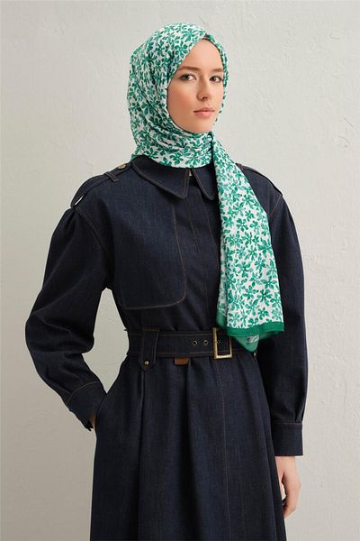 Armine Life 8042 Model Shawl - Numbers 9 and 10