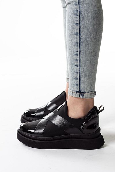 layki Turistické boty Nesica Black Colored Skin Leather Elastic Parachute Fabric