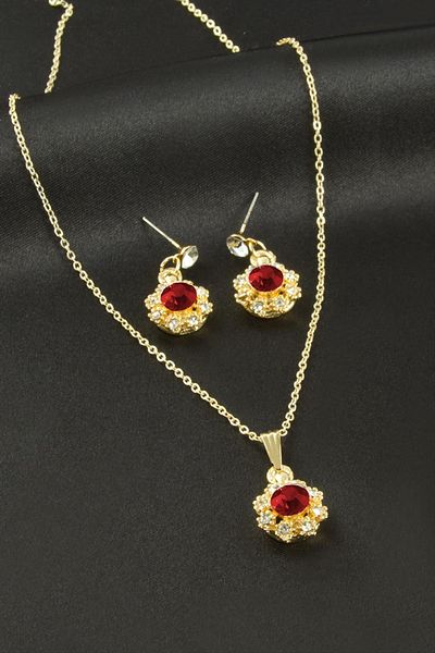 Bijuteri Net Flower Stone Set Necklace