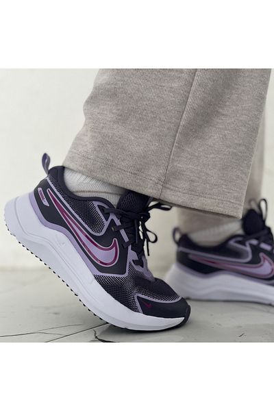 Nike Cosmic Runner Sportie Walking Shoes