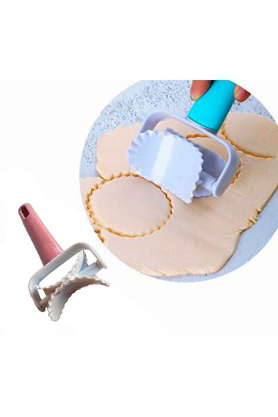 Nemere أداة تقطيع العجين على شكل دائرة مسننة لصنع الكوكيز والروليت من نيمير هوم