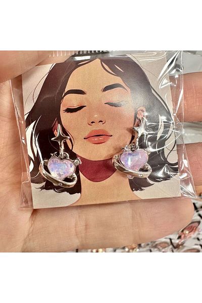 İYİ MODA Star Heart Design Earrings