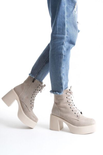 Limeo Yandan Fermuarlı Bağcıklı Yüksek Kalın Topuklu Kadın Bej Uzun Bot