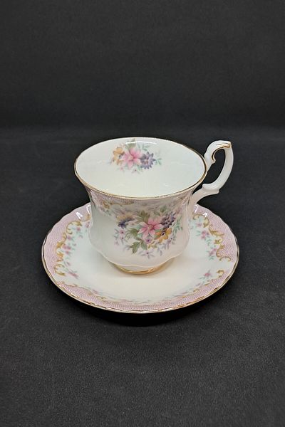 Royal Albert Serenity Bone China England Vintage Double Coffee Cup 180 ml