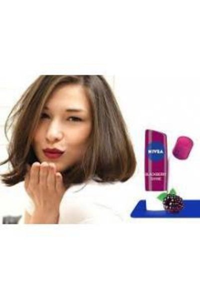 NIVEA كريم العناية بالشفاه من نيفيا بلاك بيري