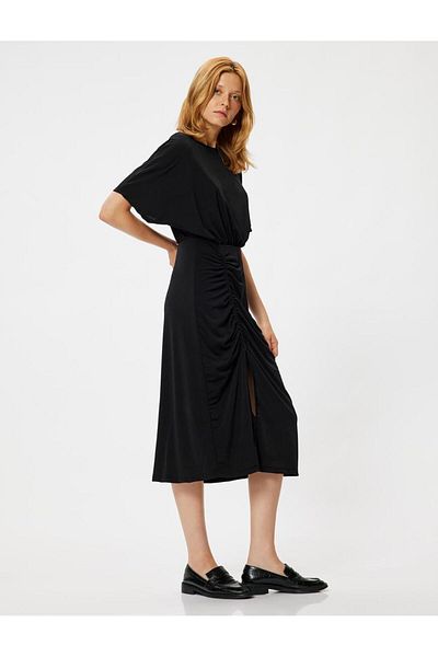 Koton Schwarzes Damenkleid - 5wak80006uk