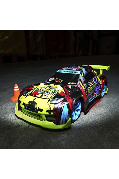Simba Uzaktan Kumandalı Tornado Drift Araba