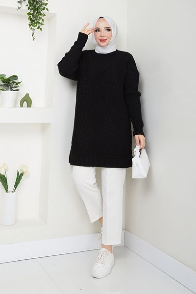 Pamuk Butik Women's Zigzag Braided Crew Neck Knitwear Sweater
