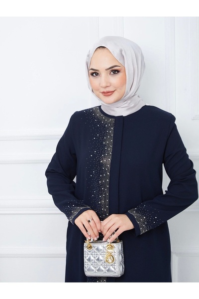 Neva Style Large Size Ferace with Stone Detail