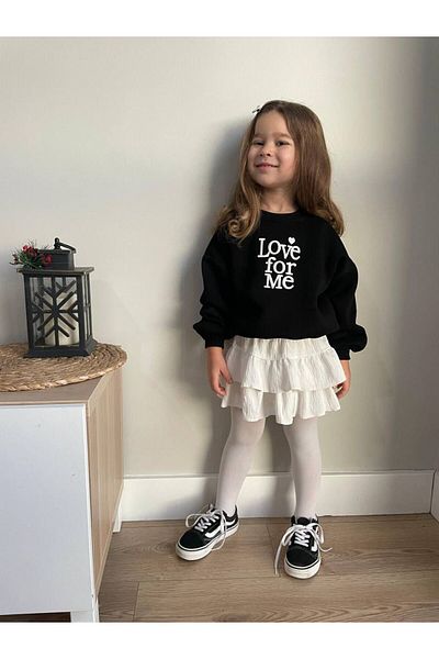 2kids2mom Combinație de hanorac cu litere Love For Me și fustă plisată