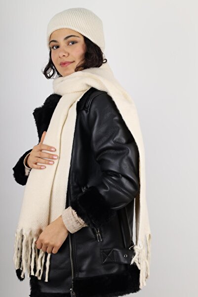 MinaCarin Combinație de beretă albă și eșarfă cu textura moale pentru femei