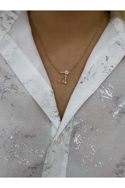 Hicrans Takı E HARFLİ RENKLİ ÇİÇEKLİ MODEL ÇELİK KOLYE