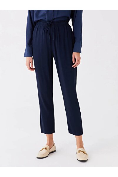 LC Waikiki LCWAIKIKI Classic Lacivert Beli Lastikli Rahat Kalıp Kadın Pantolon