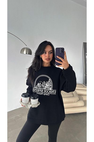 mydukkan.co Unicoi Springs Trei fire Oversize Sweat Negru