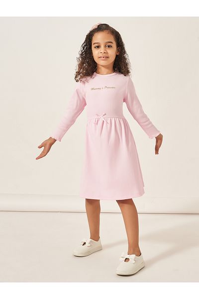 Styli Embroidered Slogan Pleated Waist Rib Knit Dress
