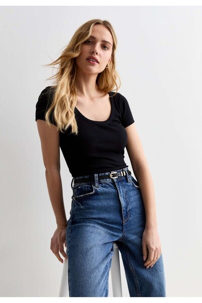 Rooted Kadın Siyah Kare Yaka T-shirt & Bluz , Likralı Fitilli Kaşkorse Kumaş