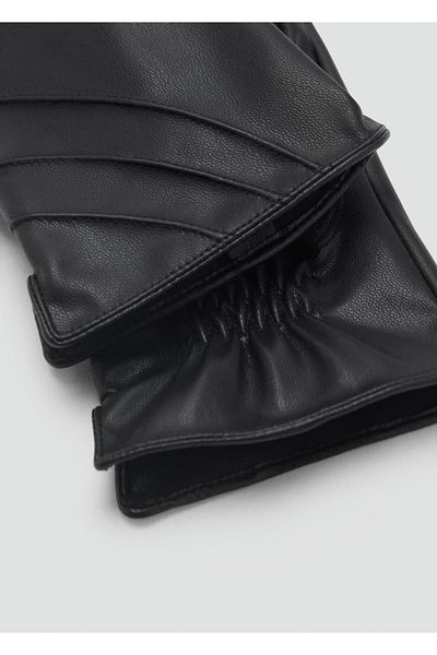 MANGO Woman Leather Look Gloves