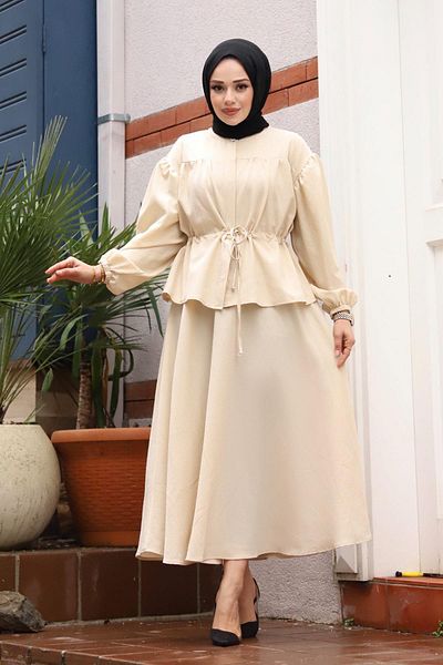 Herita Weißes Hijab-Set mit Brosche und Detail