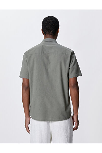 Koton Kurzärmeliges Baumwollhemd – klassischer Kragen und Knopfdetail