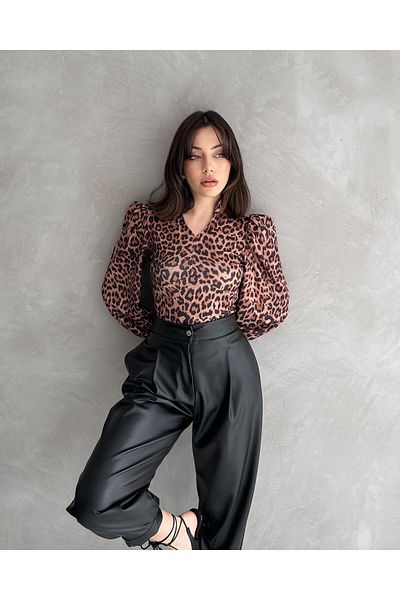 Fav Style Γυναικεία μπλούζα με μακρυμάνικο γιακά με στάμπα καφέ χρώματος λεοπάρ