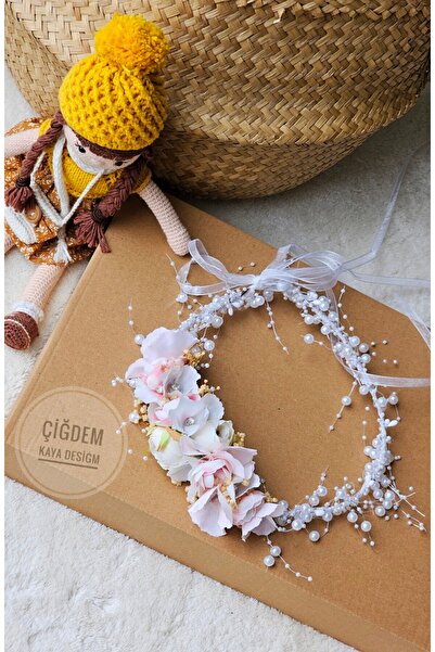 çiğdem kaya design Design special cu modele de perle și flori pentru mamă îns...