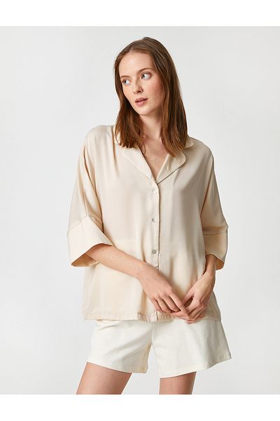 Koton Satin-Pyjama-Oberteil mit geknöpftem Hemdkragen und kurzen Ärmeln