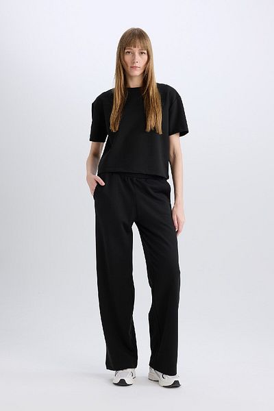 DeFacto Relaxed Fit 2-Piece Set - Crew Neck, Stretch Waist, Long Bottom E6596Ax24Wn