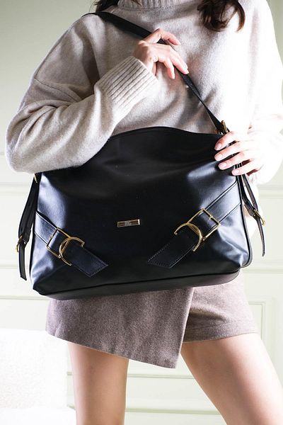 Mio Gusto Black Color Belt Detailed Shoulder Bag