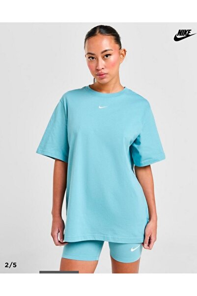 Nike ملابس رياضية فضفاضة تناسب قصيرة الأكمام المرأة تي شيرت أزرق